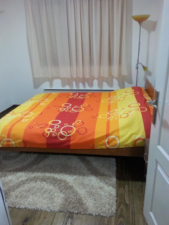 Sweet Dreams Apartment Arandjelovac Rum bild